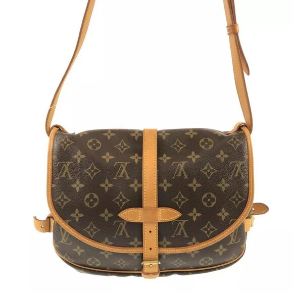 LOUIS VUITTON Saumur Monogram Shoulder Bag Monogram Canvas 779-020325 - Picture 2 of 14